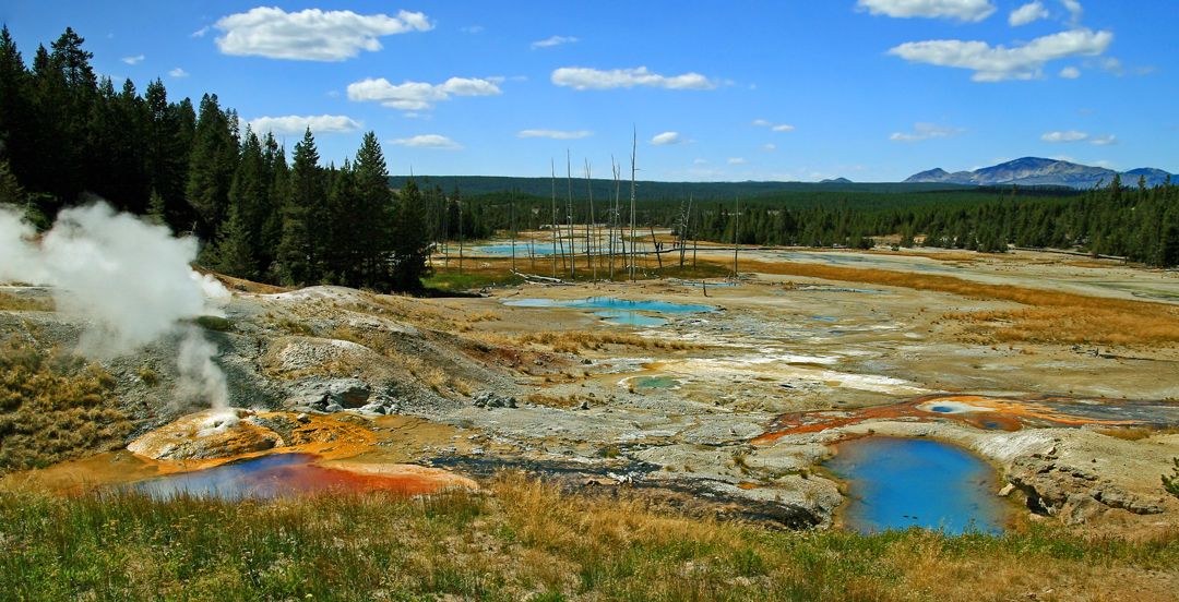 USA - Wyoming - Yellowstone National Park - Sieve Lake